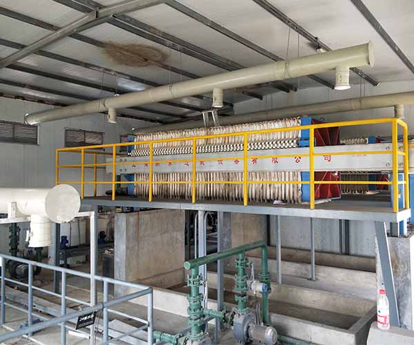 廢氣治理現(xiàn)場 廢氣治理現(xiàn)場